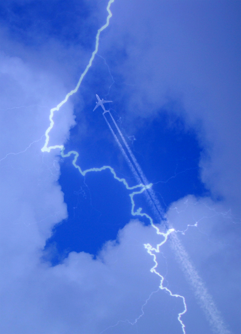 Wie Ein Blitz Traf Mich Dein Liebespfeil Mitten Ins Herz Foto Bild Emotionen Liebe Mehrfachfotos Bilder Auf Fotocommunity