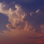 Wie ein Vulkanausbruch, in der Eifel!?.........(Foto I, um 19:17 Uhr)