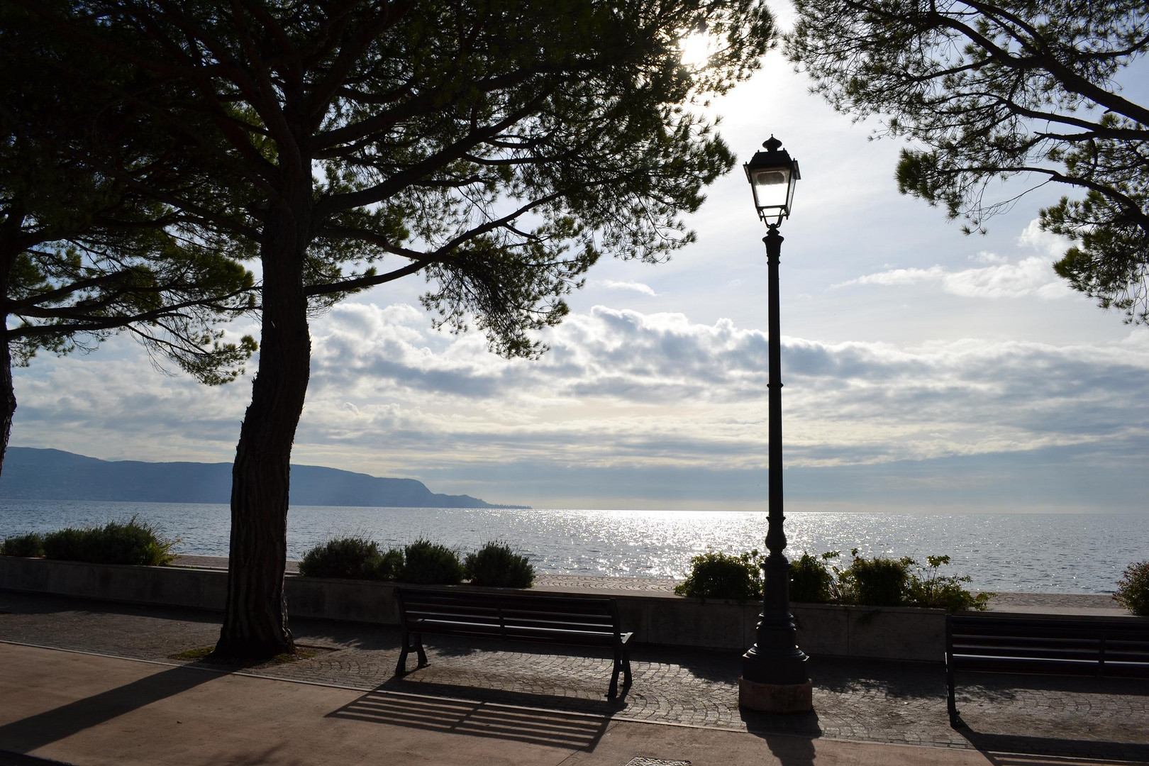 Wie eine Postkarte.......Darf ich vorstellen: "Der Gardasee"