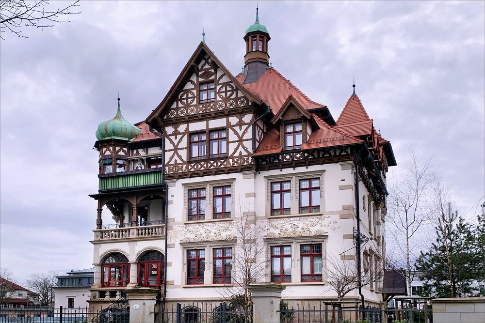 Wie im Märchen fühlen - Villa Heinrichshof