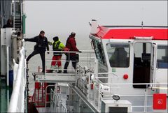 wie kommt ein Lotse an/von Bord...?