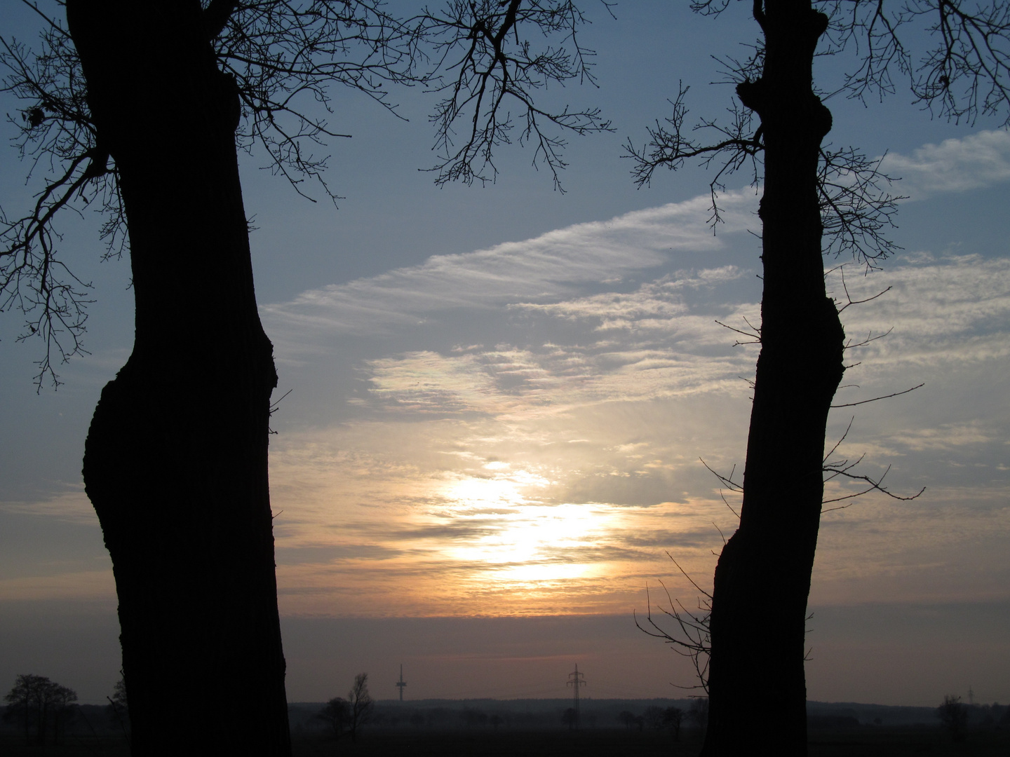 wie Perlmutt am Himmel ............