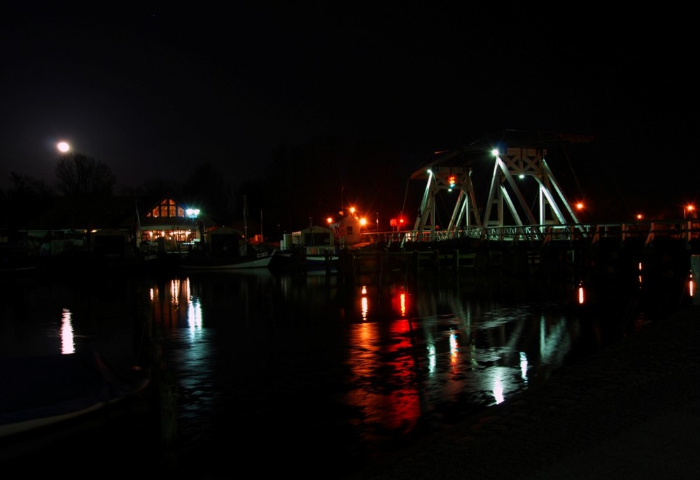 Wieck - Brücke bei Nacht