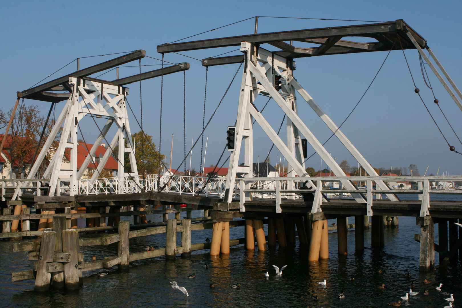 Wiecker Klappbrücke im Oktober 2011