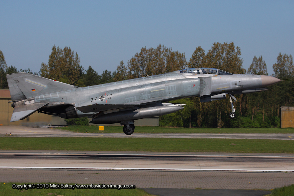 *** Wieder einer weniger... erste Wittmunder Phantom ausgephast - Wittmund 01.03.2010 ***