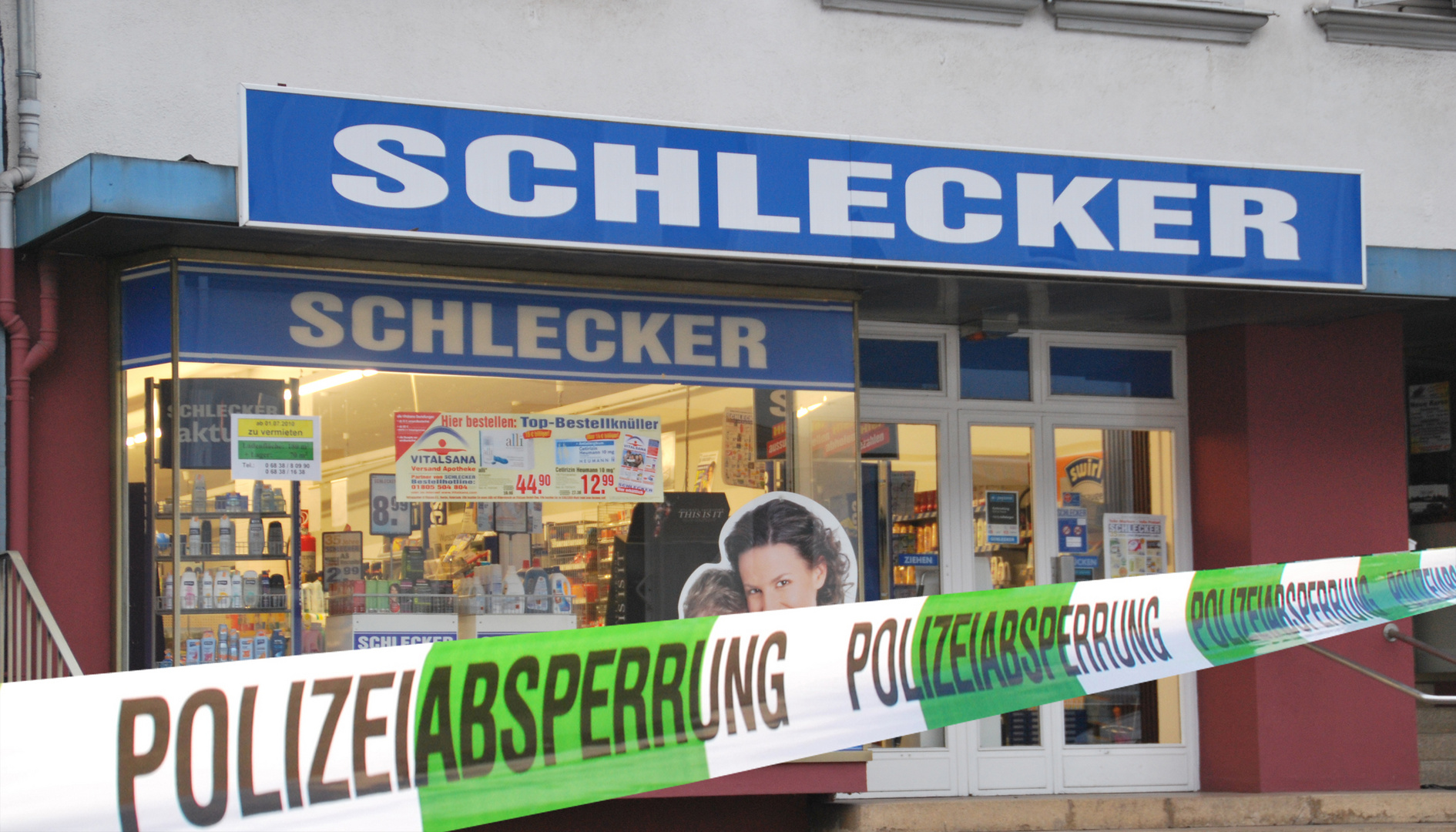 Wieder Schlecker Markt überfallen