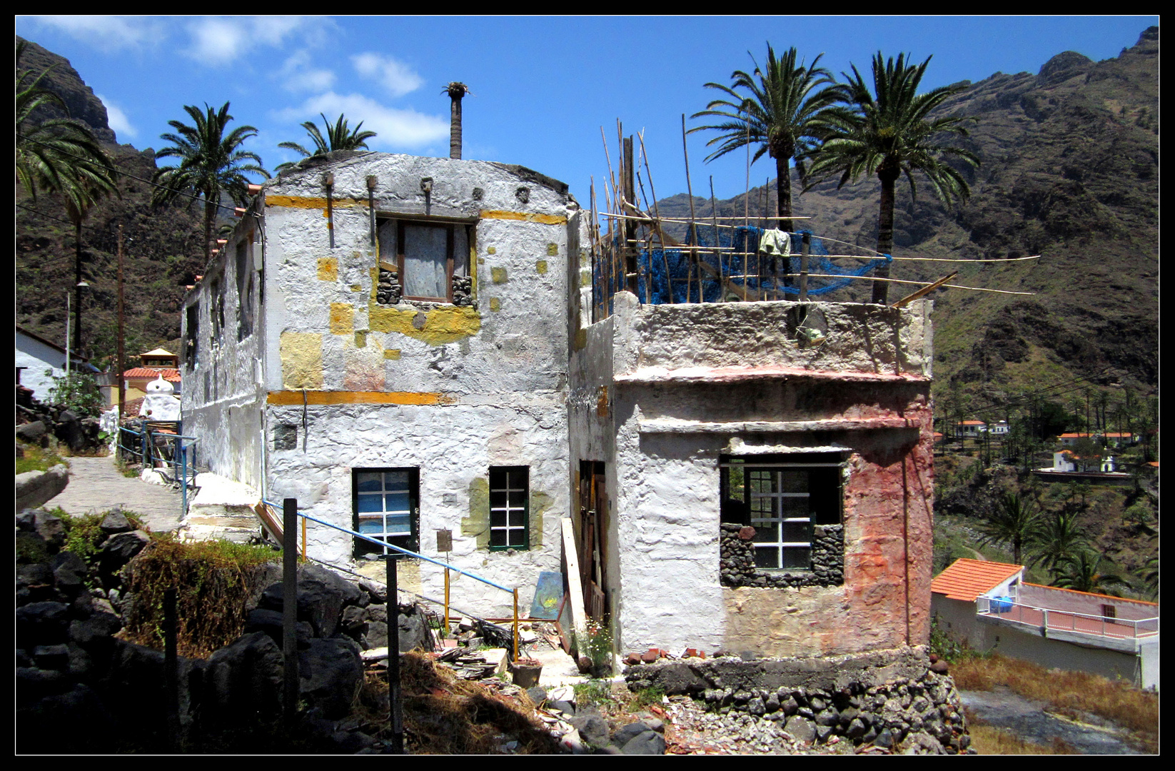 Wiederaufbau nach dem Brand ( Valle Gran Rey / La Gomera ) 2014 - 2