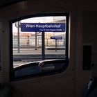 *WIEN HAUPTBAHNHOF*