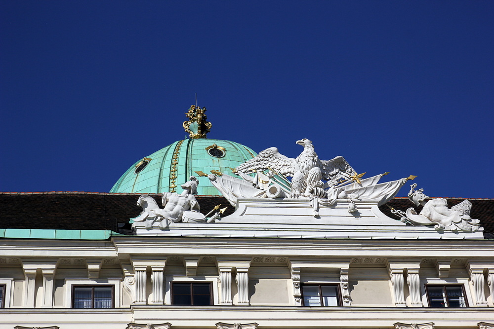 Wien - Imperiales Detail in der Hofburg