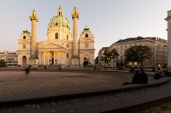 Wien Innenstadt - Karlsplatz - Karlskirche - 01