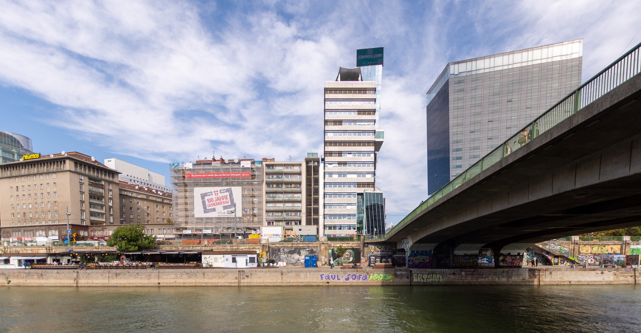 Wien Innenstadt - Schwedenbrücke - Donau River - Wolfgang Schmitz Promenade - 02