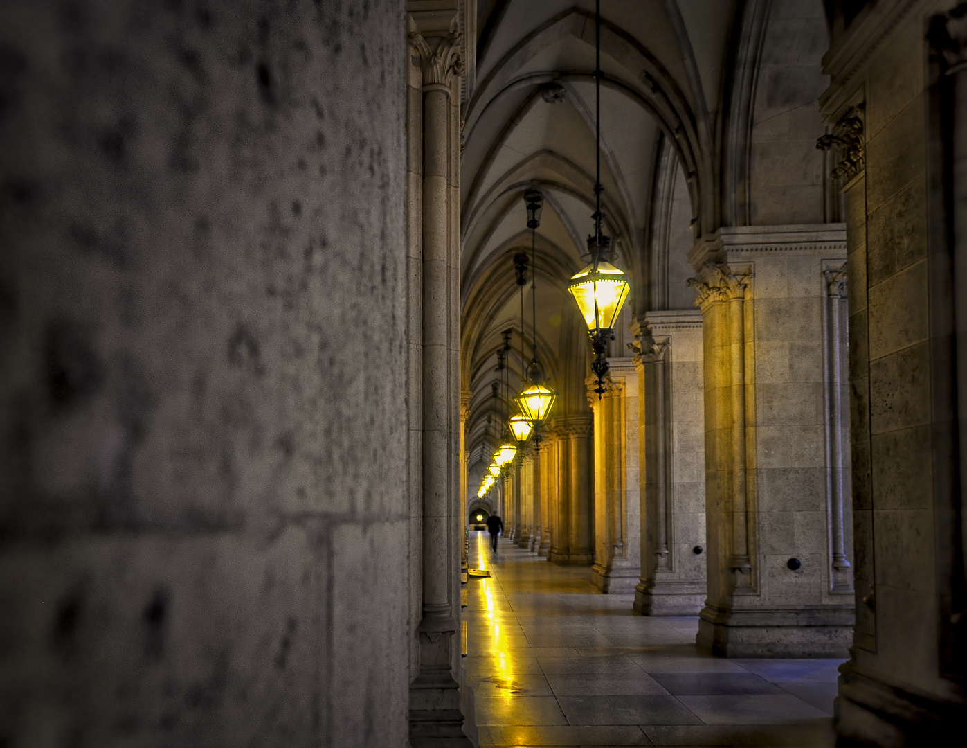 Wien - Kolonnaden am Rathaus