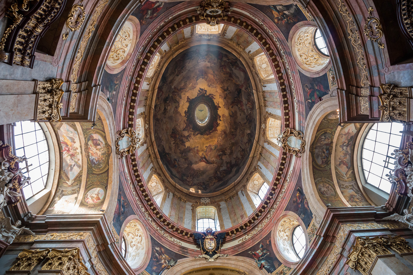 Wien, Kuppel der Peterskirche