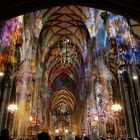 Wien-Stephansdom mit Bunte Lichter