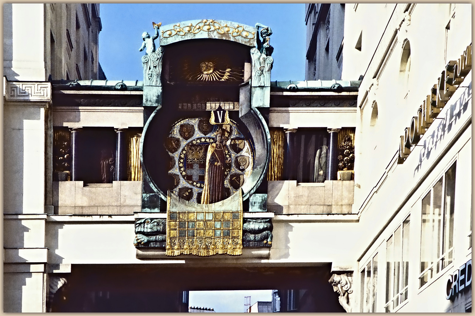 Wien, "Verbindungsbrücke mit der Ankeruhr" 