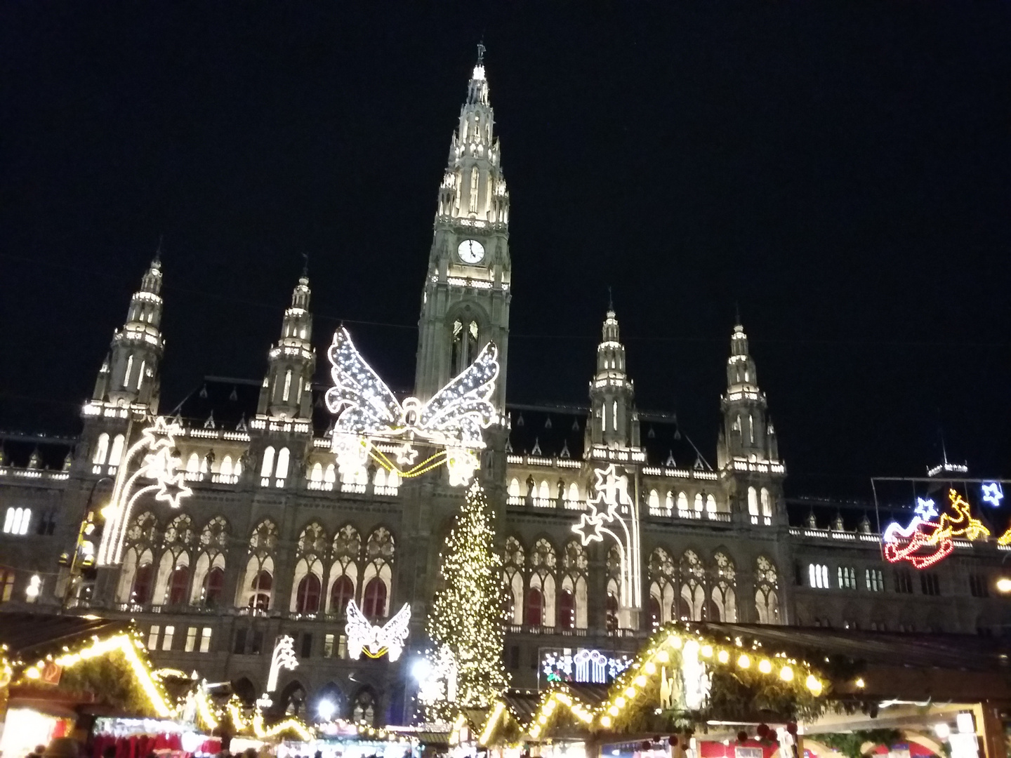 Wien Weihnachtsmarkt Rathaus