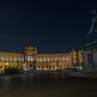 Wiener Hofburg bei Nacht