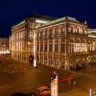 Wiener Oper bei Nacht