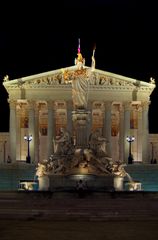 Wiener Parlament mit Pallas Athene Brunnen