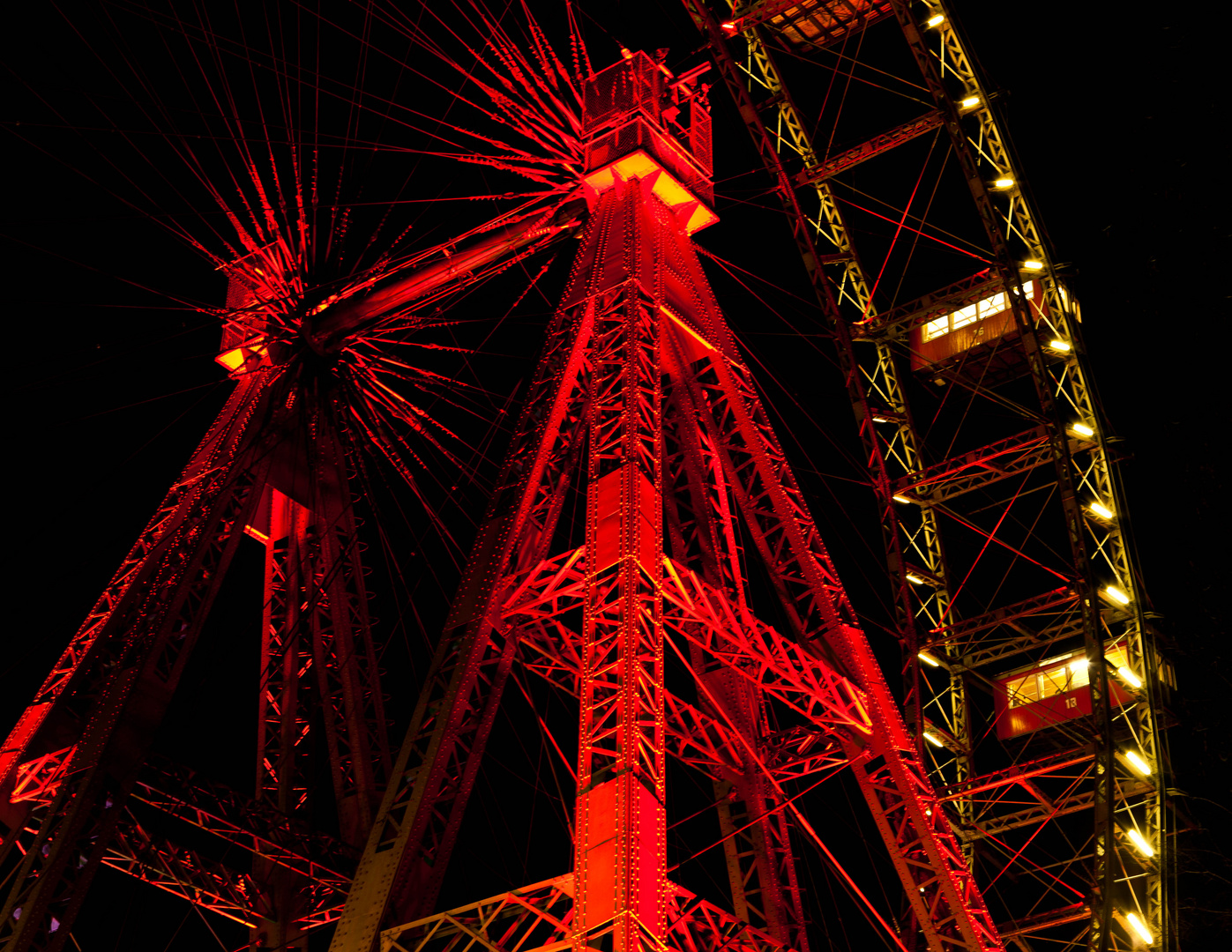 Wiener Riesenrad / Prater bei Nacht