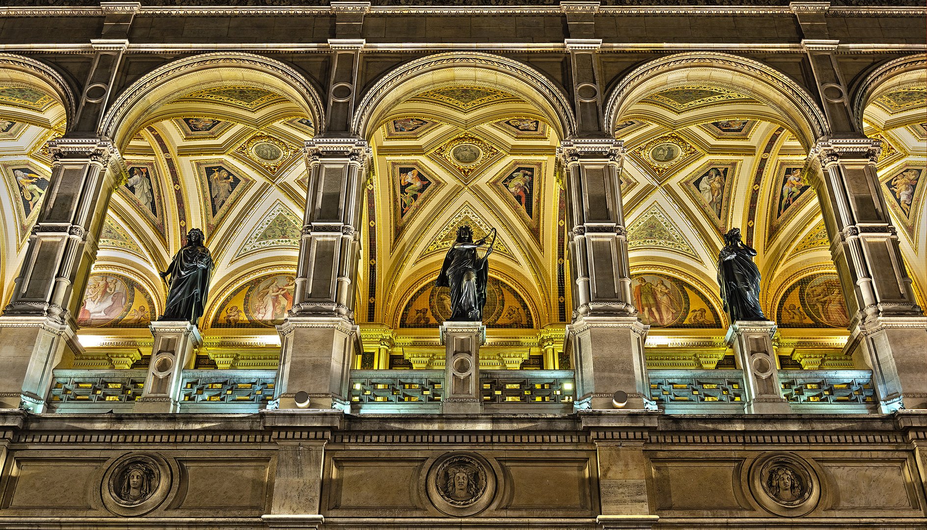 Wiener Staatsoper, Detail