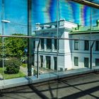 Wienfluss (18) Blick vom verglasten Fußgängersteg auf das Bahnhofsgebäude