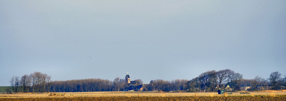 Wierum (Niederlande) Abstand zum kirche 3 Km. ??