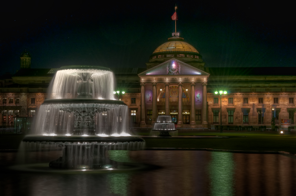 Wiesbaden bei Nacht 1