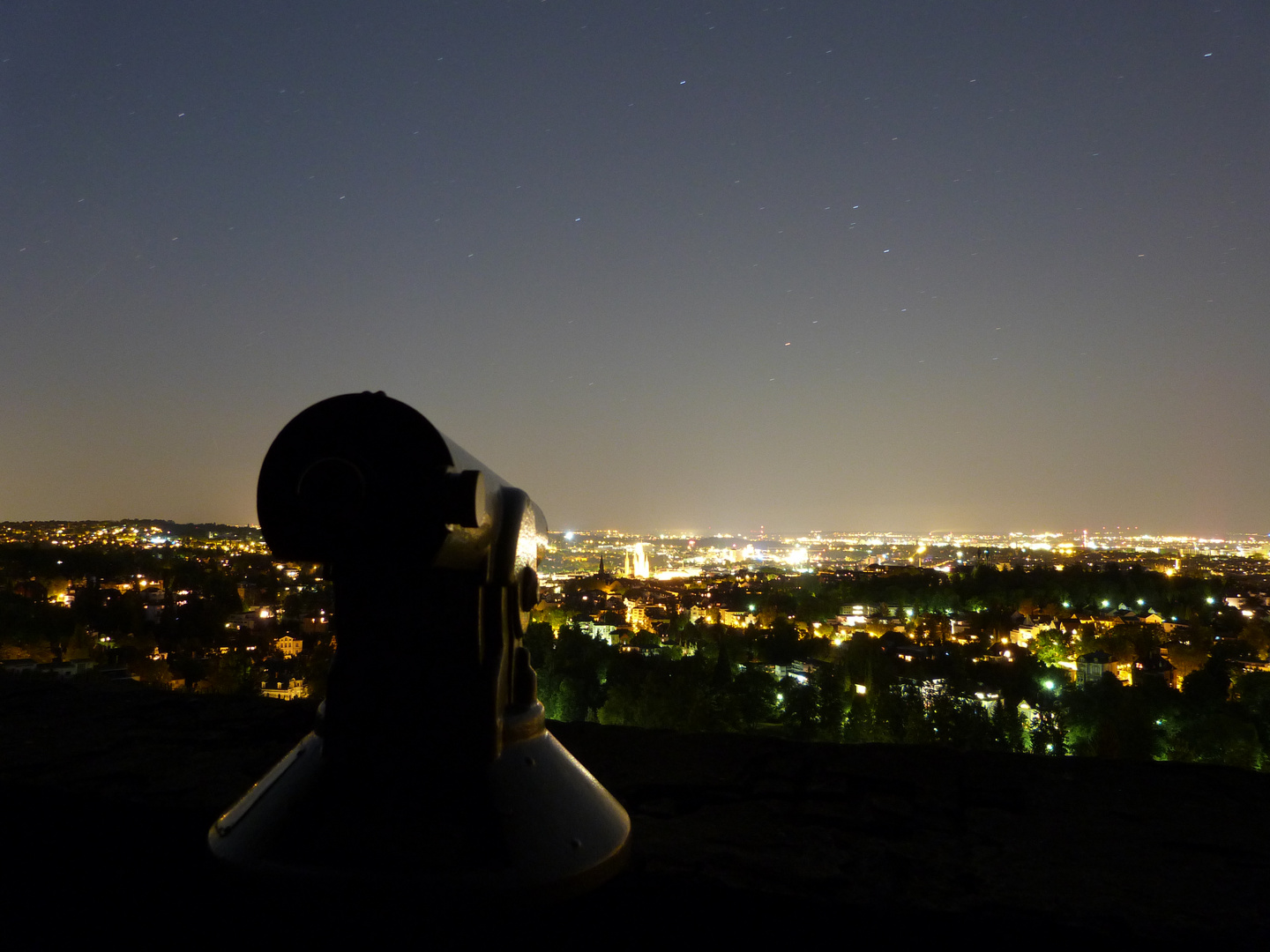 Wiesbaden bei Nacht