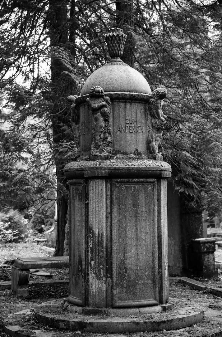 Wiesbaden Nordfriedhof...07