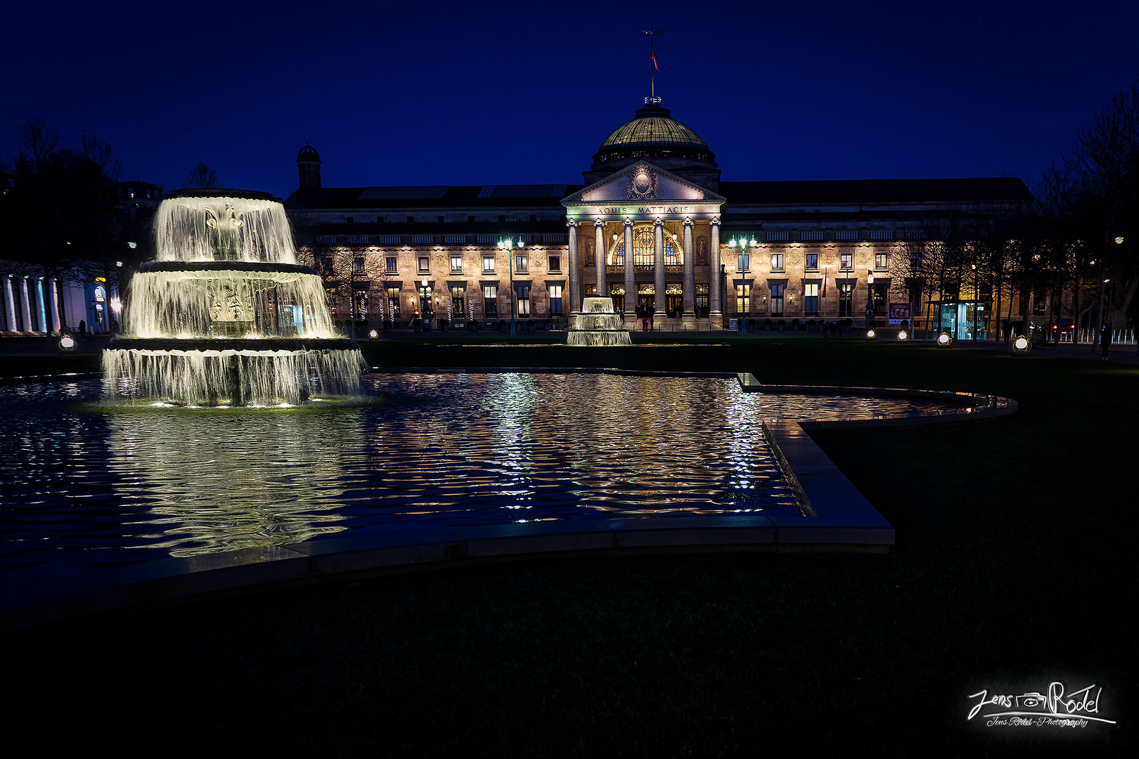 Wiesbaden zur blauen Stunde