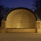 Wiesbaden_Konzertmuschel im Kurpark