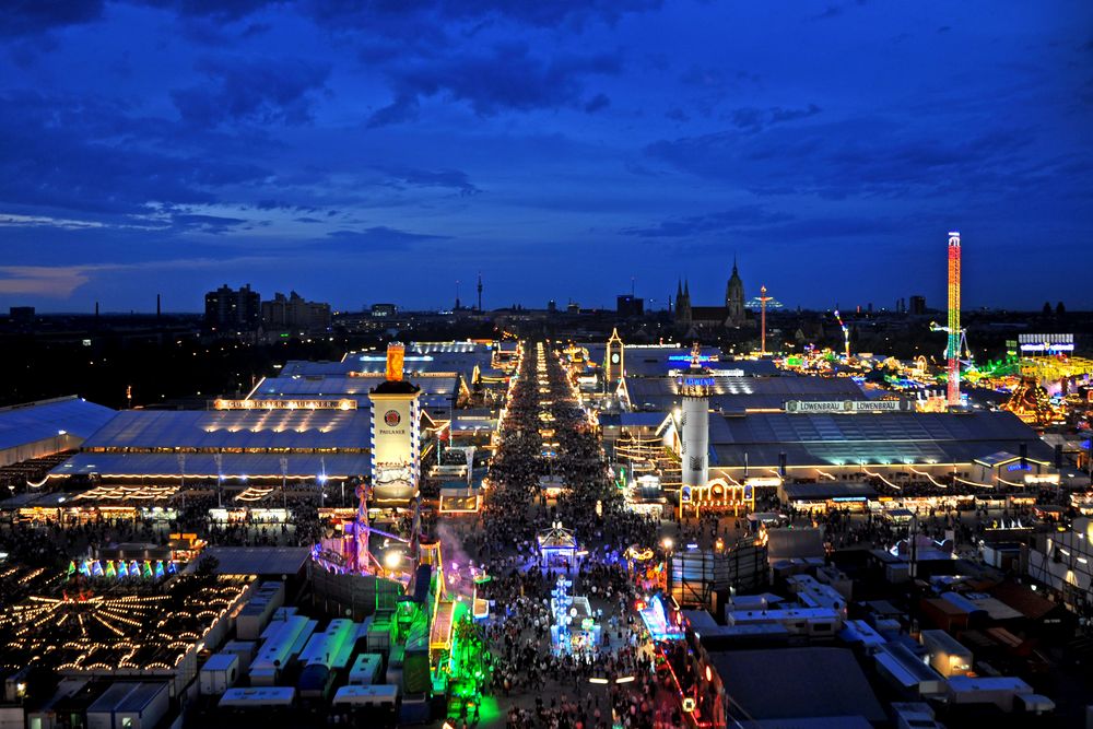 Wiesn 2011 in Blau