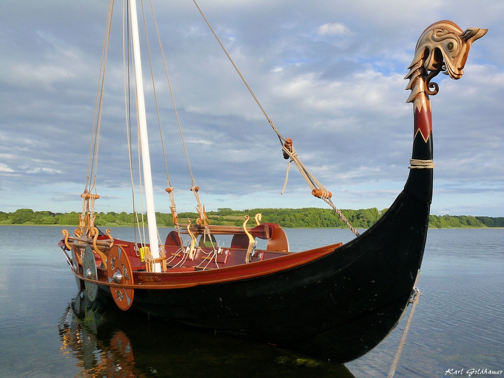 Wikingerboot auf dem Haddebyer Noor