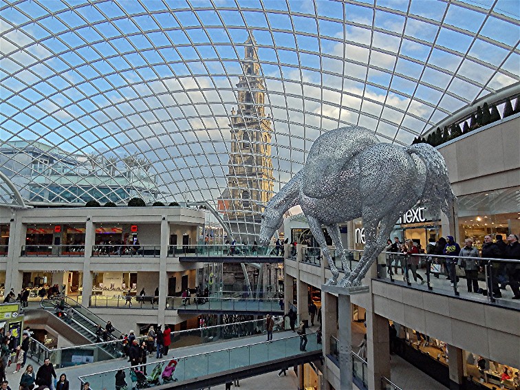 Wild Horse im Trinity Shopping Centre