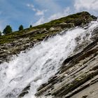 Wilde Wasser am Mattmarkstausee