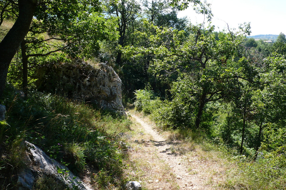 Wilde Wege in den Abruzzen bei Roccacaramanico