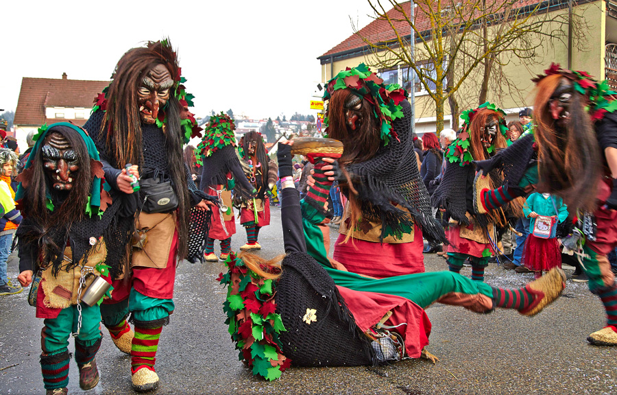 Wilde Weiber Wannweil 2015 3 Foto Bild Kunstfotografie Kultur Funfte Jahreszeit Fasching Bilder Auf Fotocommunity