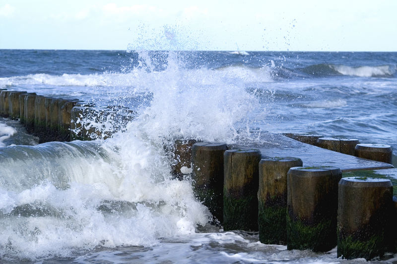 Wilde Welle in Ahrenshoop