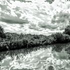 Wilde Wolken rauschen über das Große Meer in Südbrockmerland