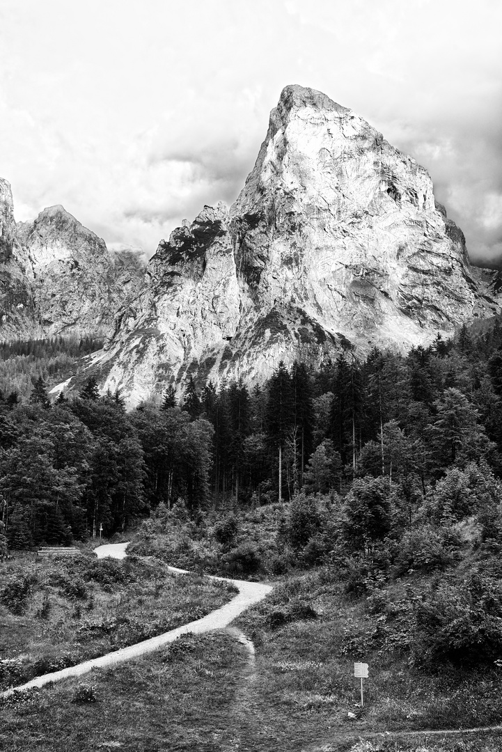 Wilder Kaiser von der Hütte betrachtet