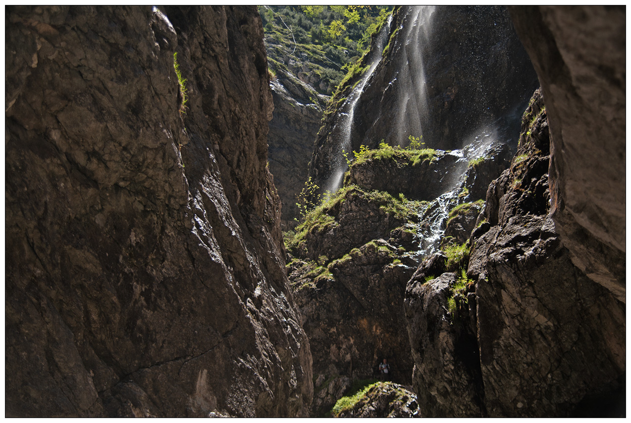 Wildes Land [8] - In der Klamm