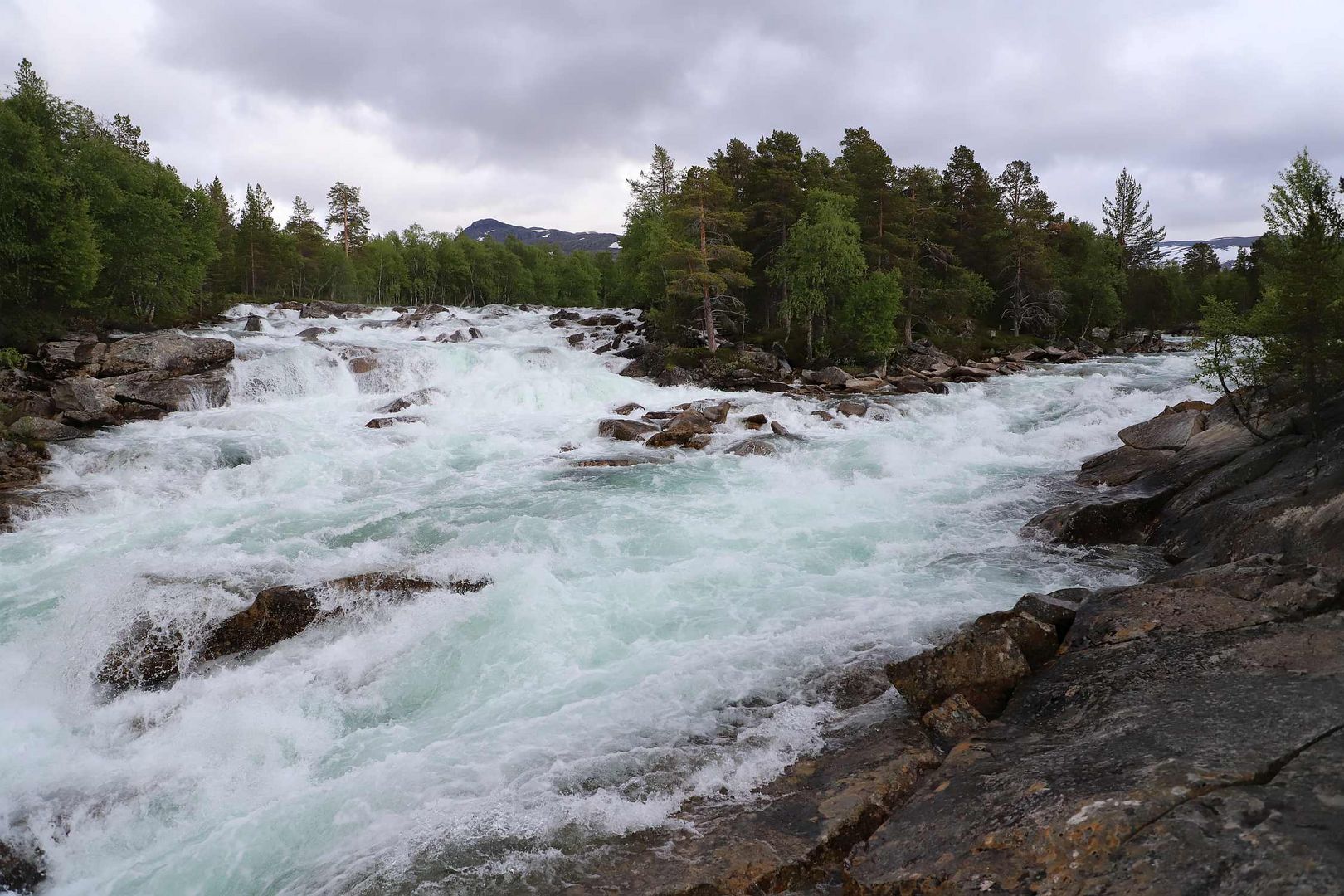 Wildes Norwegen - Stromschnellen am Nordrand....