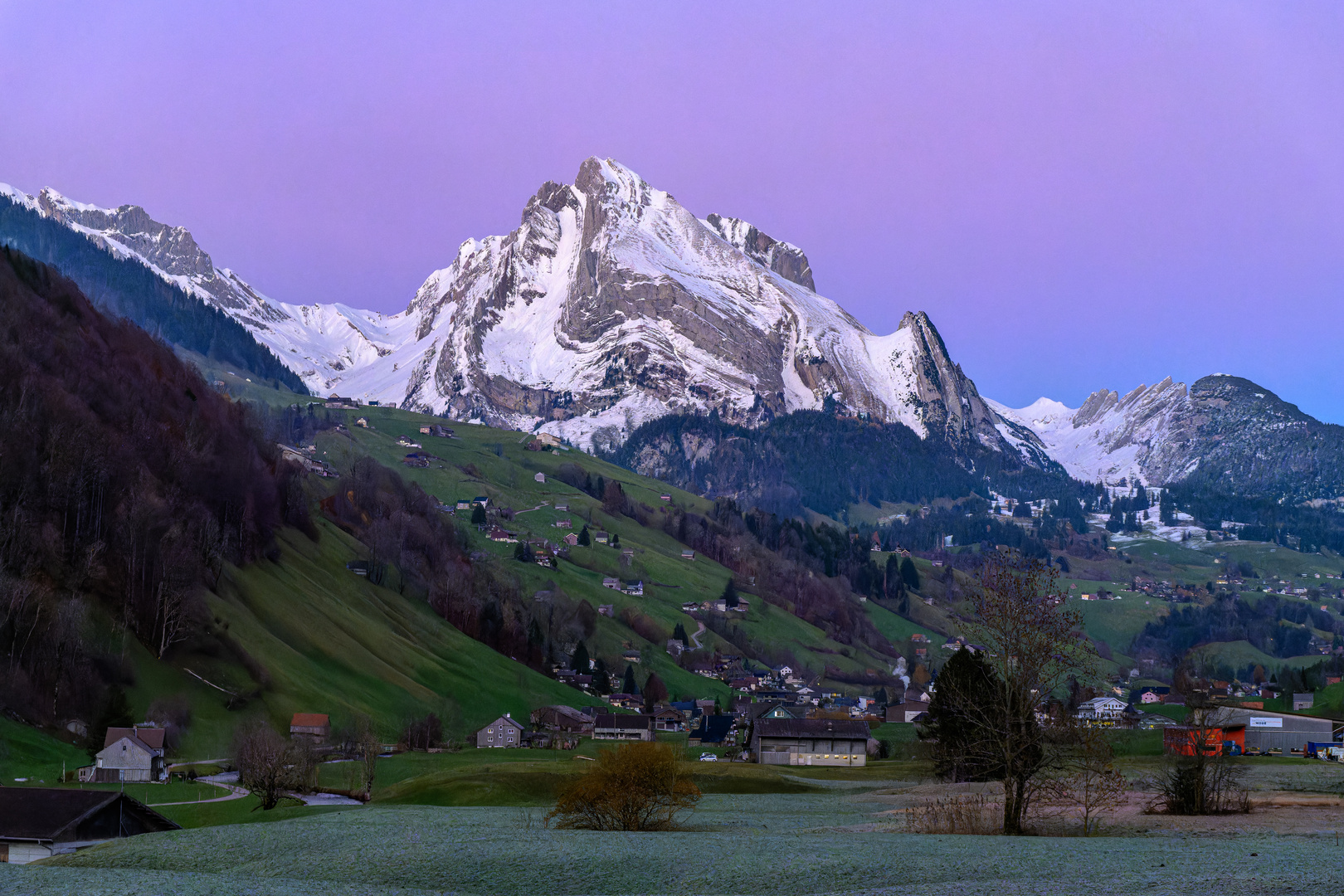 Wildhauser Schafberg in der blauen Stunde