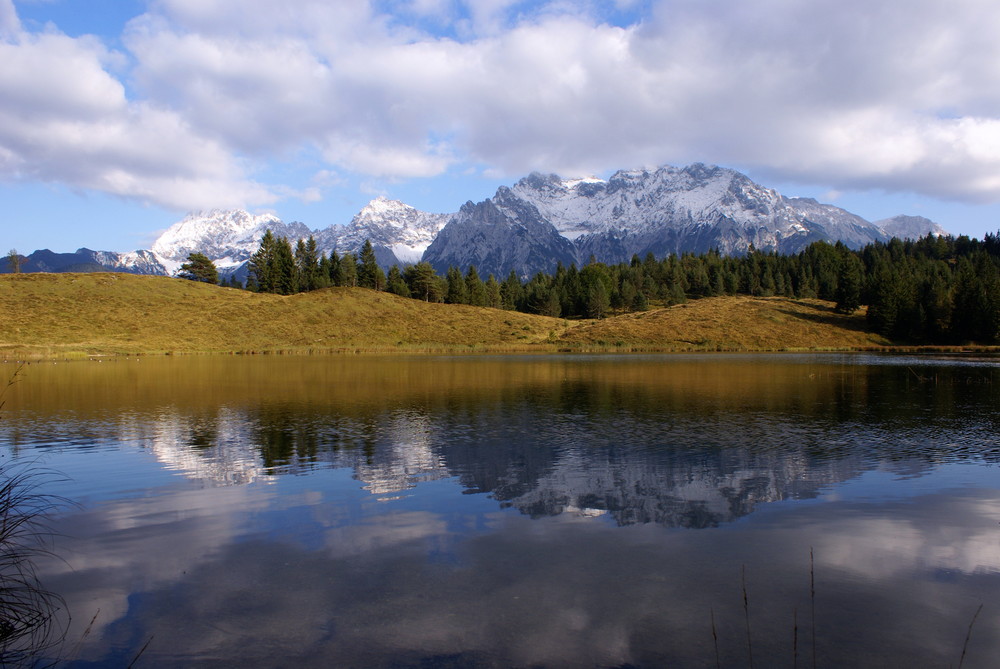 Wildsee mit seinen 3 Spiegelungen - in Bayern