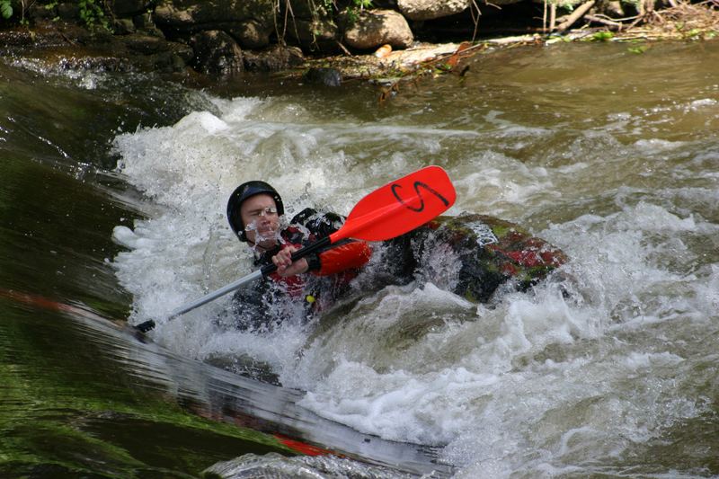 Wildwasserkanut beim Training