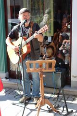 Wilfried Mengs - der Liedermacher der Stadt