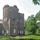 Wilhelmsbad: Künstliche Burgruine