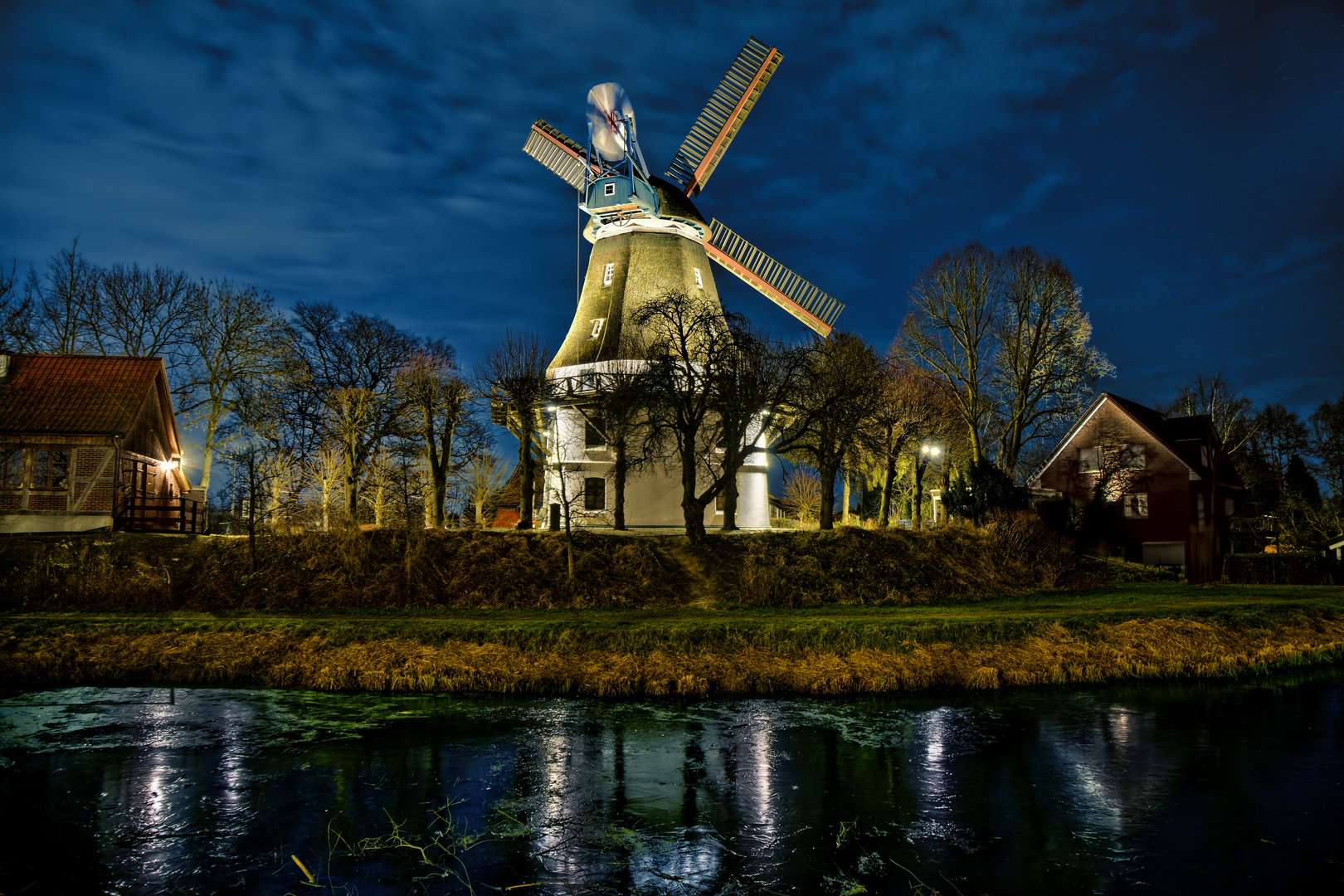 Wilhelmsburger Windmühle  (Cordes-Mühle)