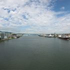 willamette channel avenue panorama